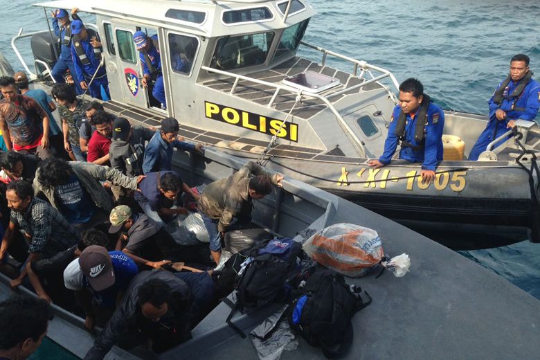 Indonesian police detain captain and crew of boat stalled off Pedra Branca for smuggling