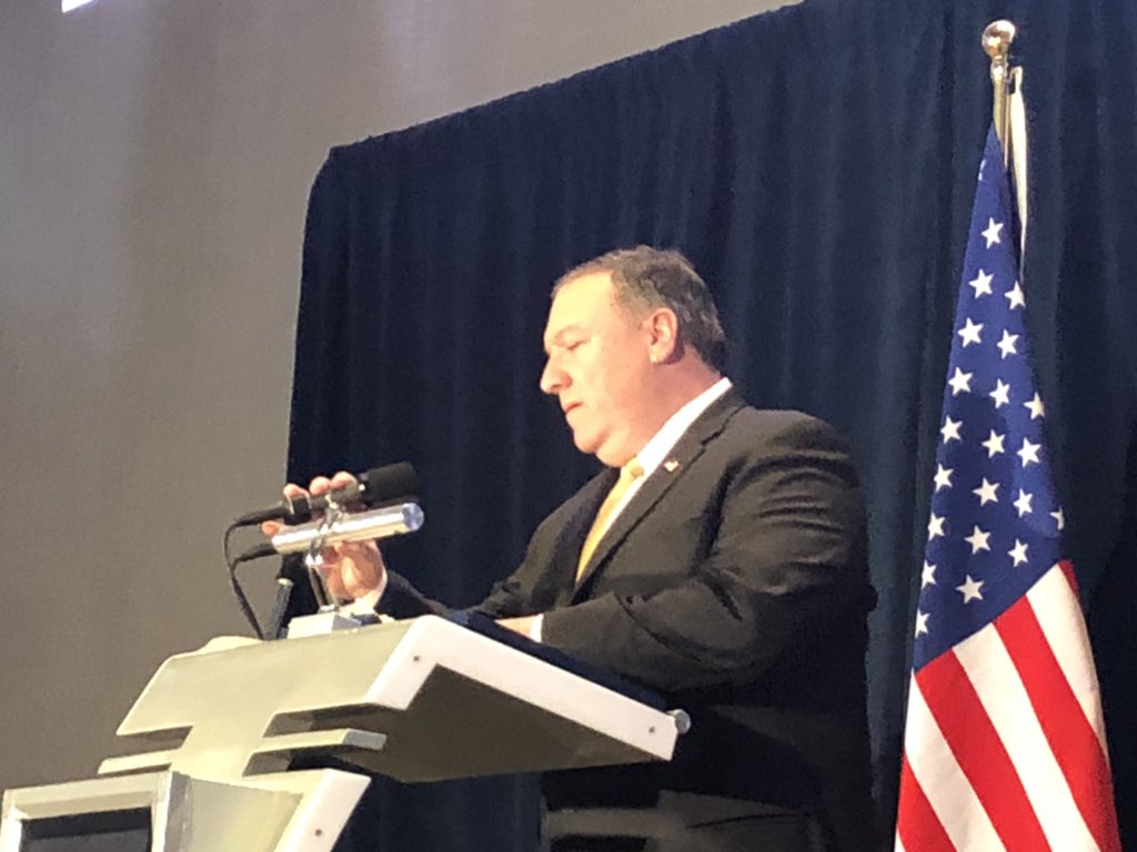 About 45 minutes behind originally scheduled time @SecPompeo briefing @WhiteHouse reporters here