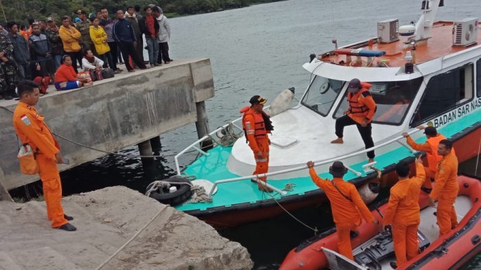 Dozens of people are missing and  feared dead, after a ferry carrying 80 passengers and crew capsized sank during rough weather in Lake Toba off Indonesia's North Sumatra. Officials say the vessel.   