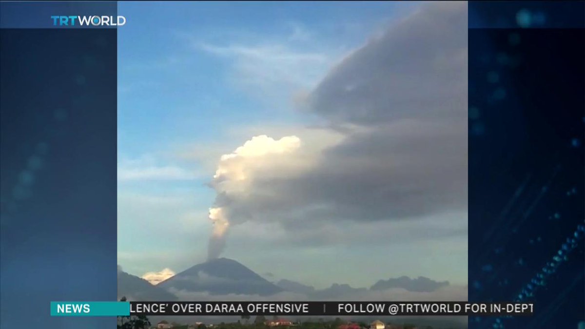 A volcanic eruption on the Indonesian island of Bali forced the closure of Denpasar international airport on Friday   